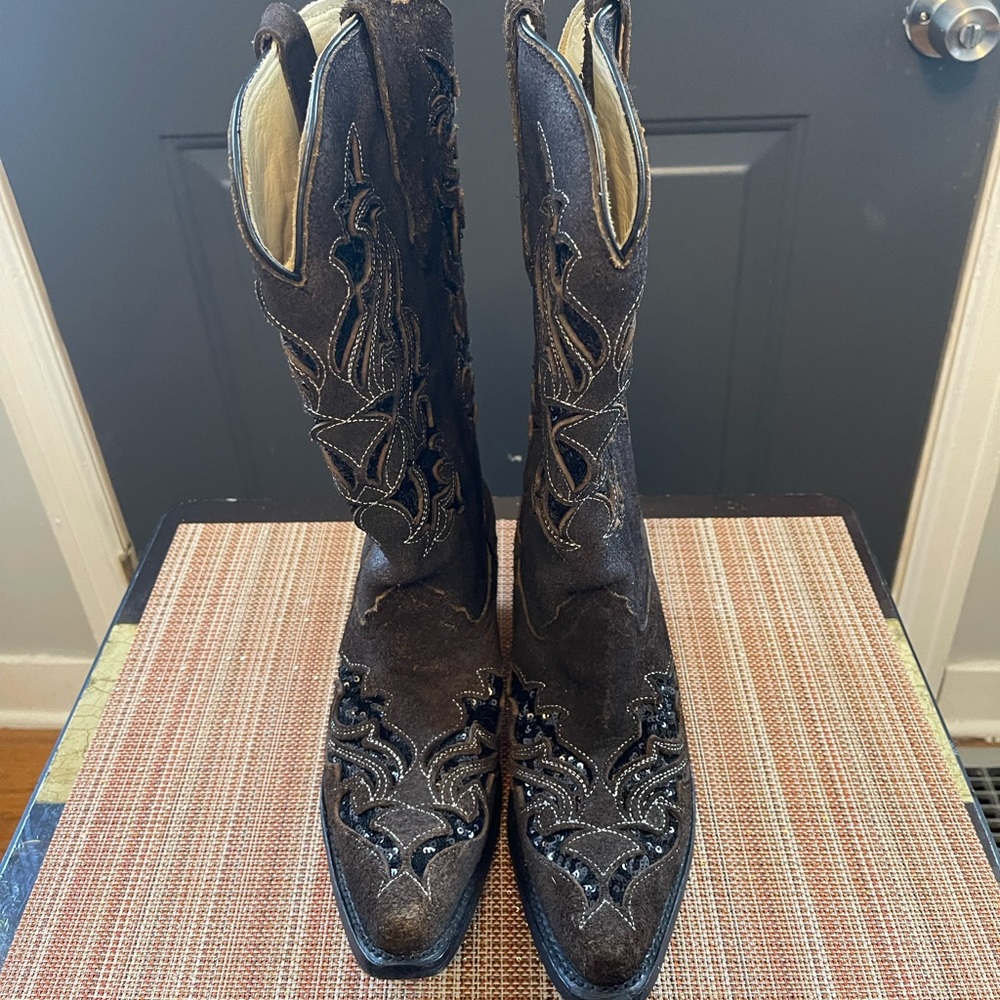Corral boots !!